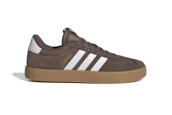 ADIDAS Sneakers ><noscript><img data-lazyloaded=