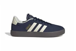 ADIDAS Sneakers ><noscript><img data-lazyloaded=