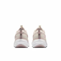 NIKE Sneakers & Joggingskor|Sneakers & Joggingskor > Cosmic Runner Beige