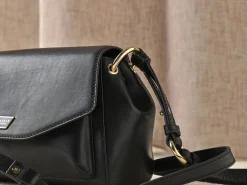 STOCKHOLM DESIGN GROUP Väskor > Crossbody-väska i läder Svart