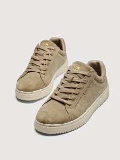 UNIFIED Sneakers ><noscript><img data-lazyloaded=
