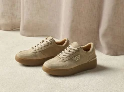 STOCKHOLM DESIGN GROUP Sneakers > Eleganta platåsneakers Beige