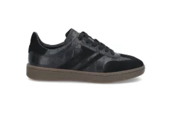 STOCKHOLM DESIGN GROUP Sneakers ><noscript><img data-lazyloaded=