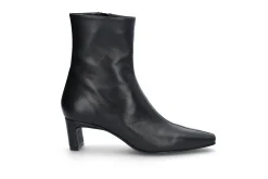 STOCKHOLM DESIGN GROUP Boots & Stövlar > Elegant läderstövlett Svart