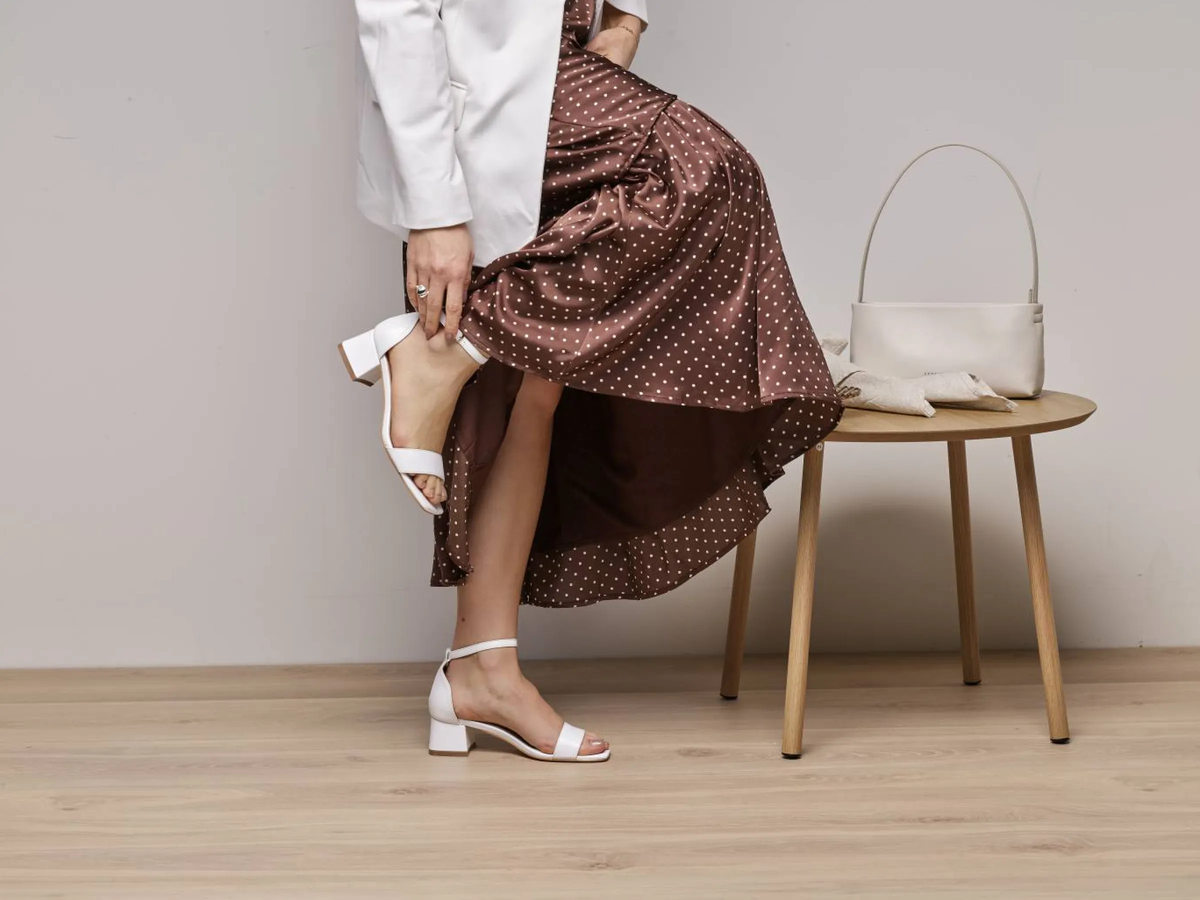EDIT Pumps & Finskor > Elegant sandal Vit