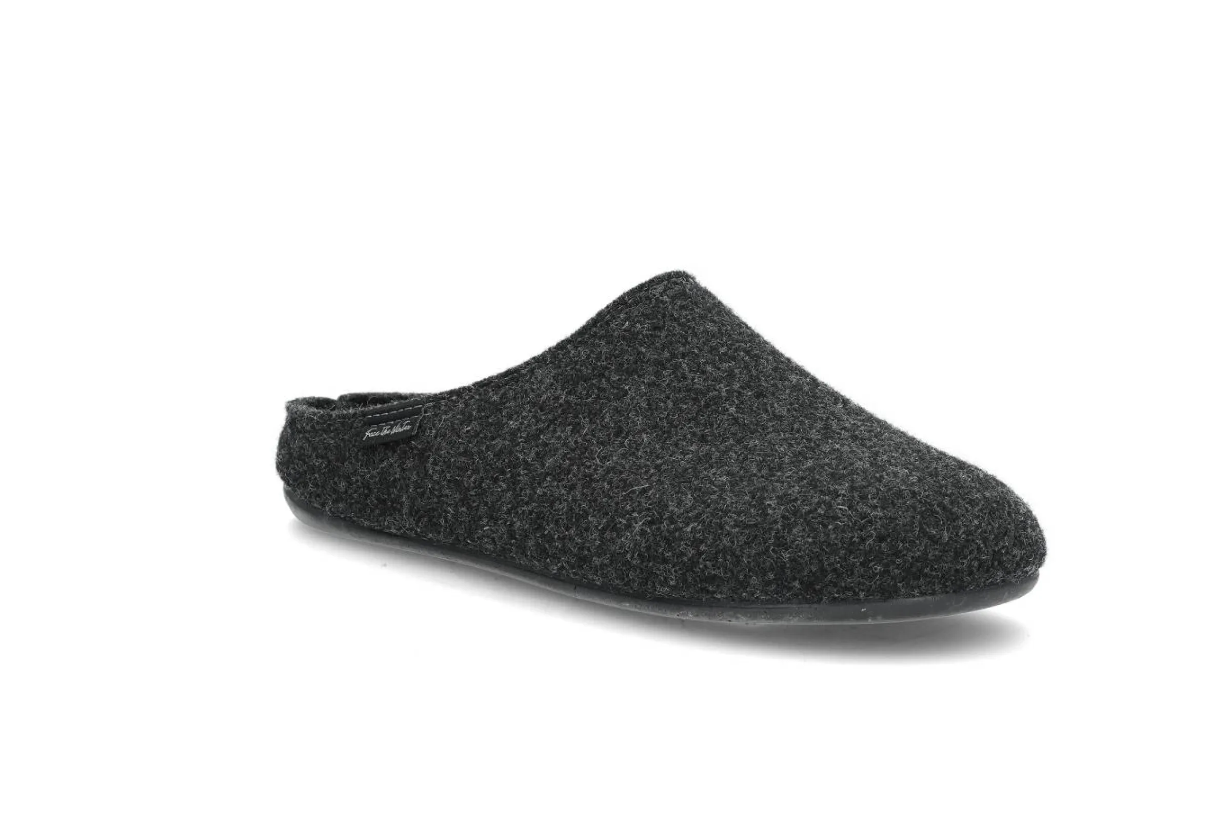 FACE THE WINTER Tofflor > Filt tofflor Svart