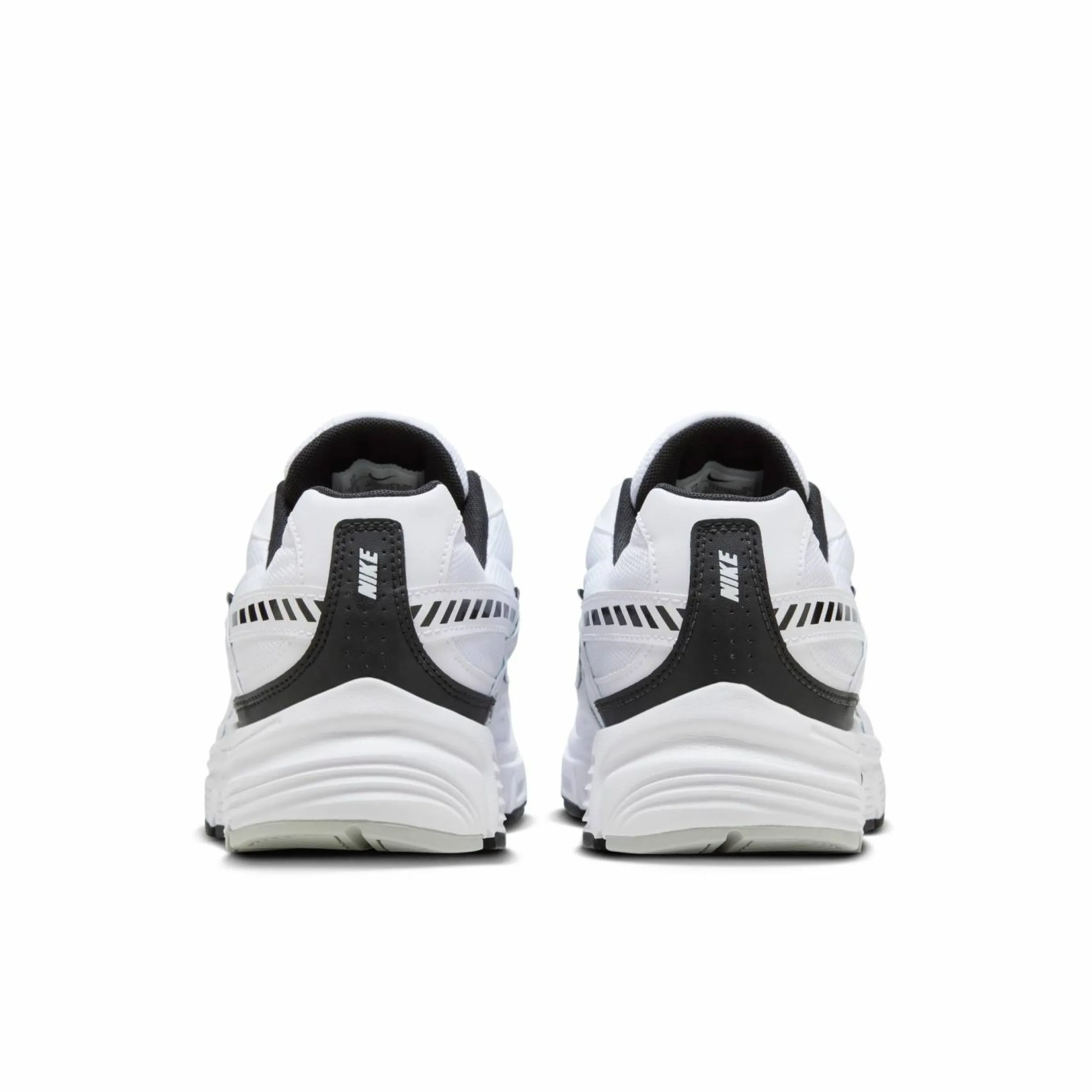 NIKE Sneakers > Initiativtagare Vit
