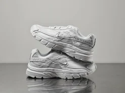 NIKE Sneakers > Initiator Vit