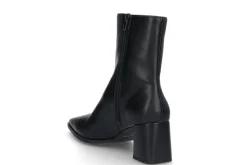 UNIFIED Boots & Stövlar ><noscript><img data-lazyloaded=