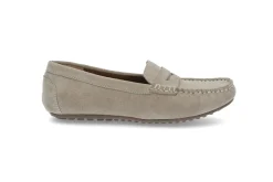 PRIVÉ Loafers ><noscript><img data-lazyloaded=