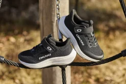 OKAKI Sneakers & Joggingskor|Sneakers & Joggingskor > Flow Svart