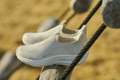 OKAKI Sneakers & Joggingskor|Sneakers & Joggingskor ><noscript><img data-lazyloaded=