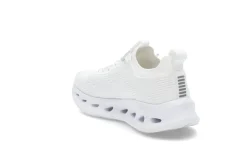 OKAKI Sneakers|Fritidsskor ><noscript><img data-lazyloaded=