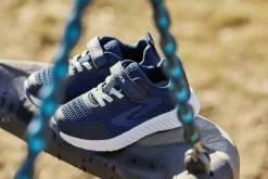 OKAKI Sneakers & Joggingskor|Sneakers & Joggingskor ><noscript><img data-lazyloaded=