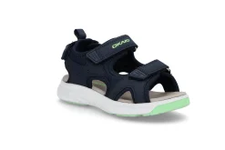 OKAKI Sandaler & Slip In-Skor ><noscript><img data-lazyloaded=