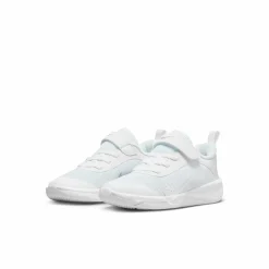 NIKE Sneakers & Joggingskor ><noscript><img data-lazyloaded=