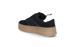 BLACK Sneakers ><noscript><img data-lazyloaded=