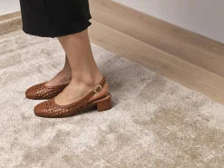 SOFTWALK Pumps & Finskor > Sammanflätad slingback Brun