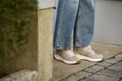 SOFTWALK Sneakers ><noscript><img data-lazyloaded=