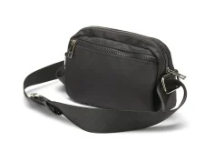 UNIFIED Väskor > Sporty crossbody-taske Svart