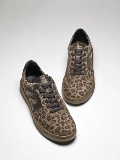 STOCKHOLM DESIGN GROUP Sneakers ><noscript><img data-lazyloaded=