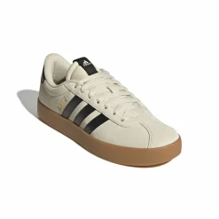 ADIDAS Sneakers ><noscript><img data-lazyloaded=